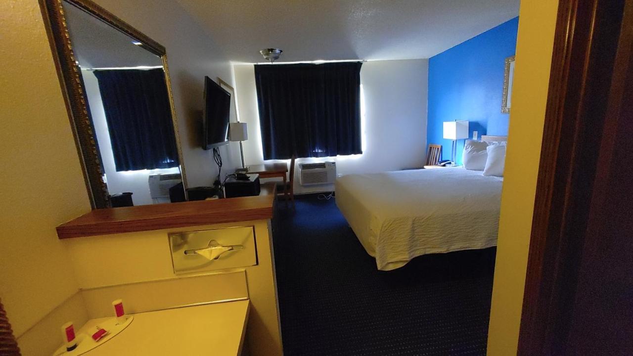 Days Inn By Wyndham Pocatello University Area Exteriör bild
