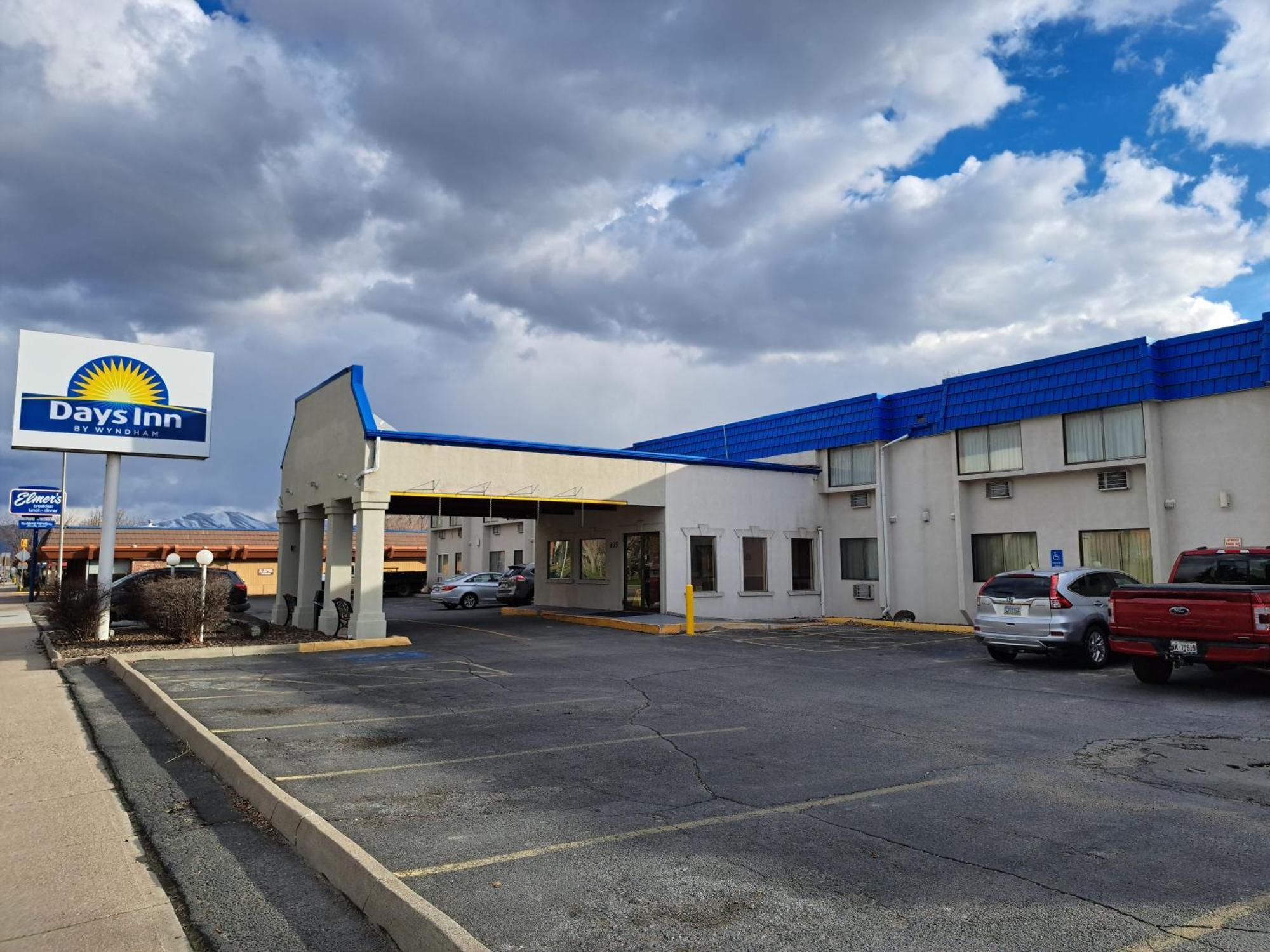 Days Inn By Wyndham Pocatello University Area Exteriör bild